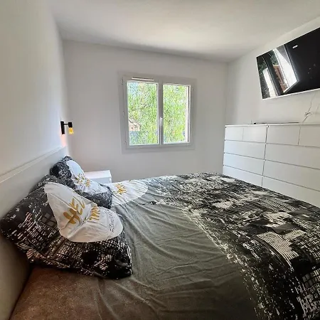 45m Avec Jardin De 50m Apartamento Sainte-Maxime